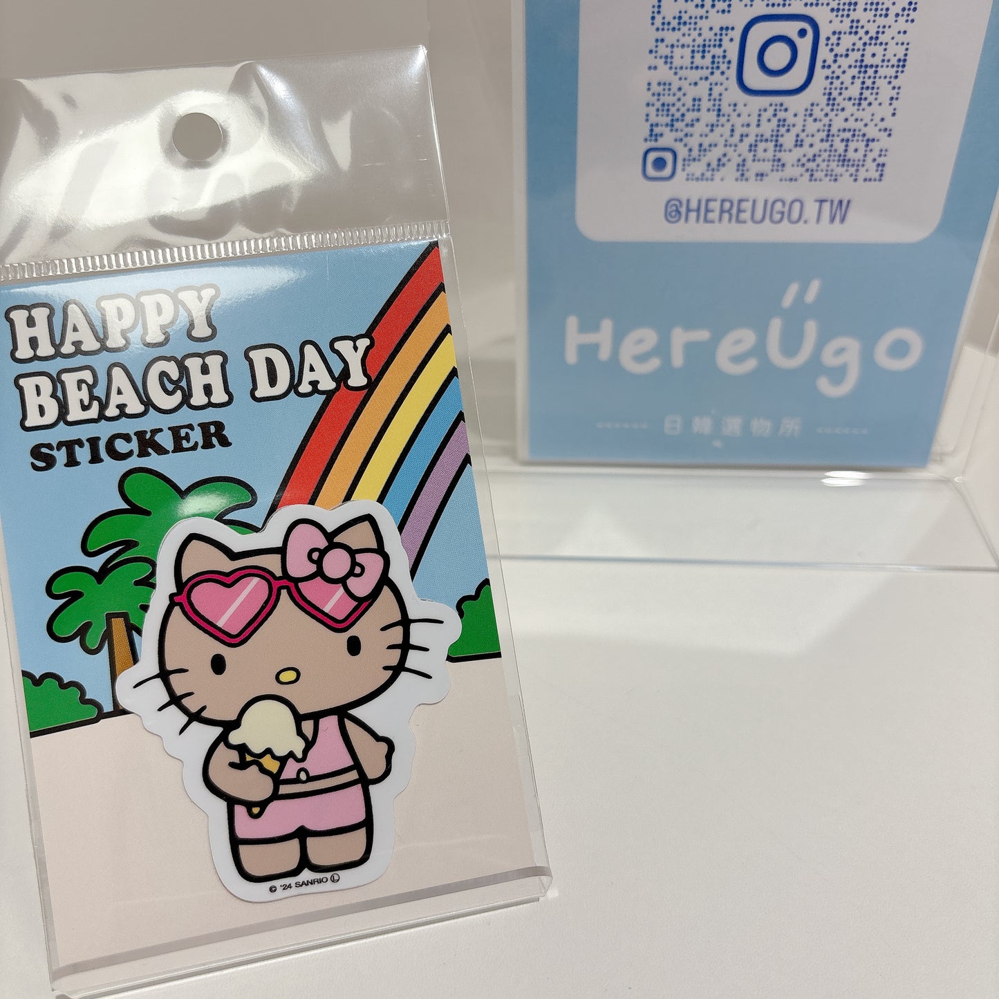 日本三麗鷗渡假限定。貼紙/行李貼
