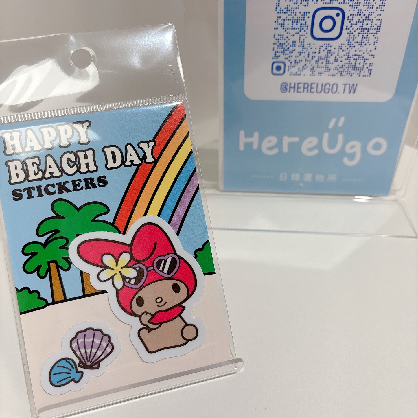 日本三麗鷗渡假限定。貼紙/行李貼