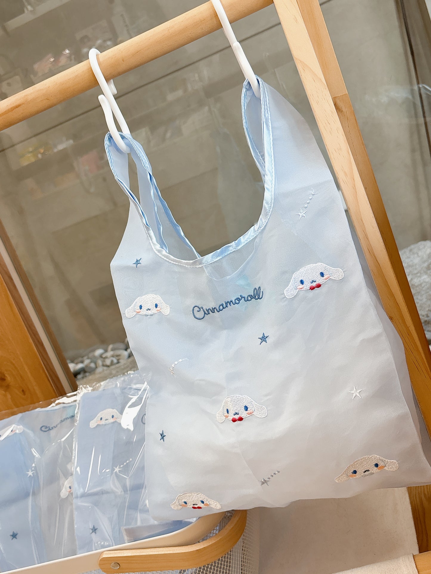 三麗鷗大耳狗網紗刺繡購物提袋