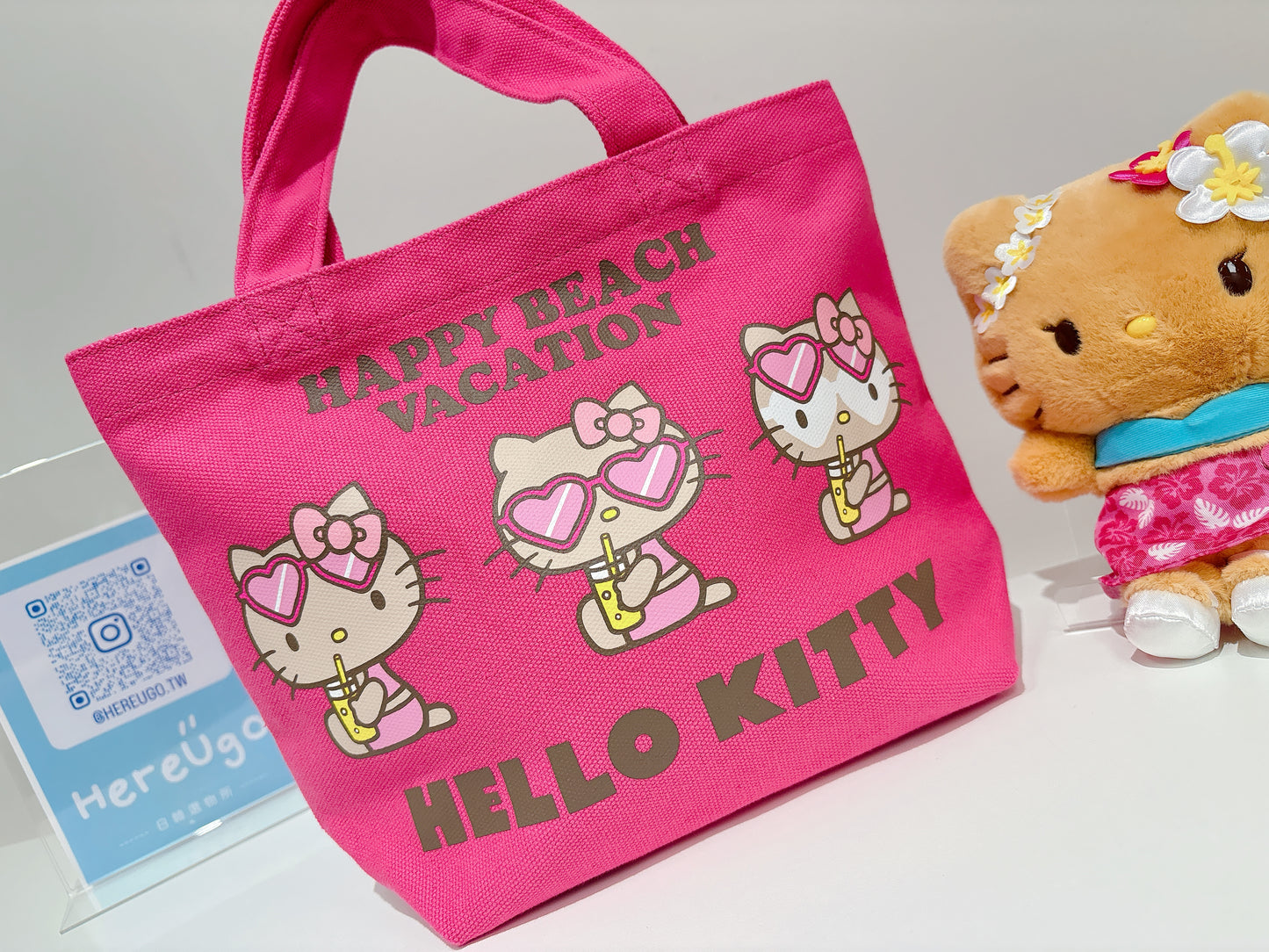 三麗鷗渡假限定|Hello Kitty 帆布手提袋_桃紅墨鏡