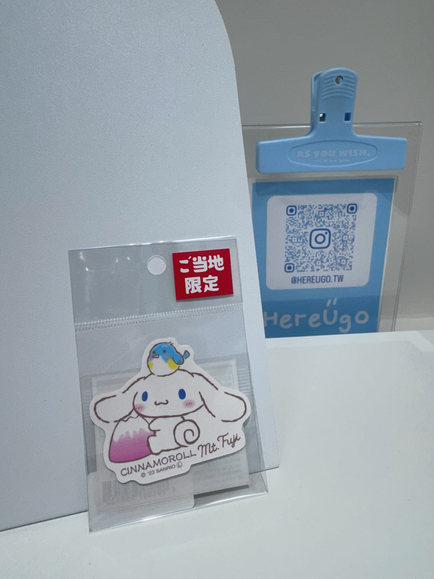 日本 富士山限定 三麗鷗Sanrio 角色裝飾貼紙（三款）