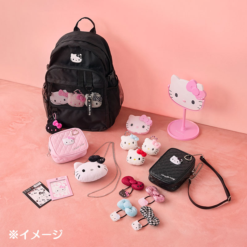 日本 三麗鷗Sanrio 大頭Hello Kitty愛心扣吊飾（六色）