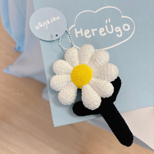 GD 權志龍鉤織小菊花 🌼 吊飾/鑰匙圈