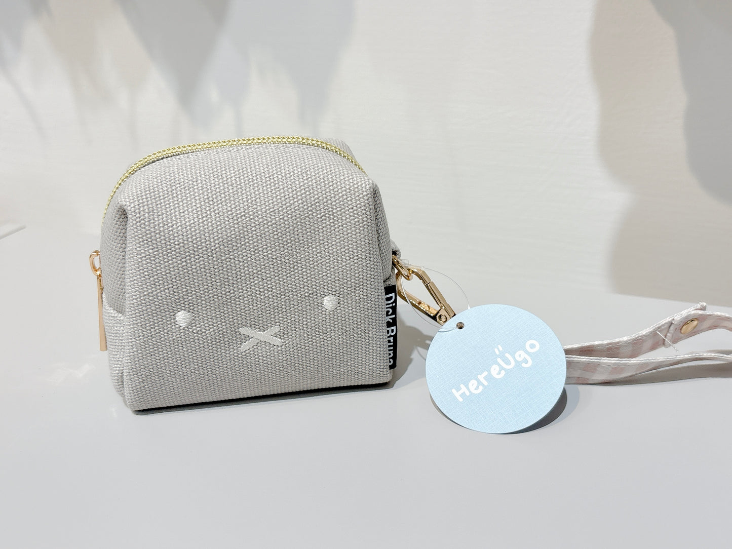 [Miffy] 米菲兔 米飛兔 帆布格紋掛繩立體小收納包（2色）